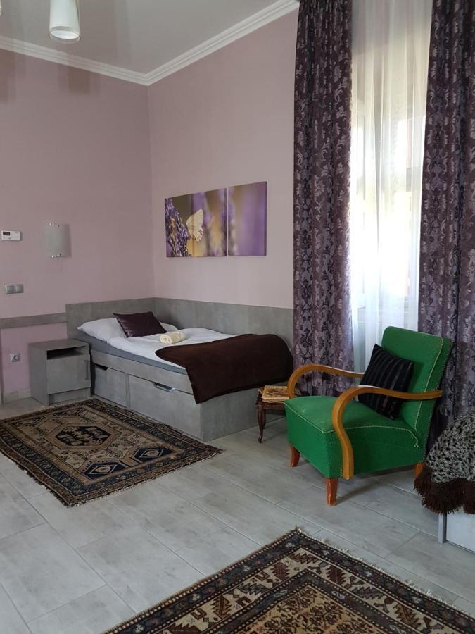 Ketbodonyi Apartments Exterior photo