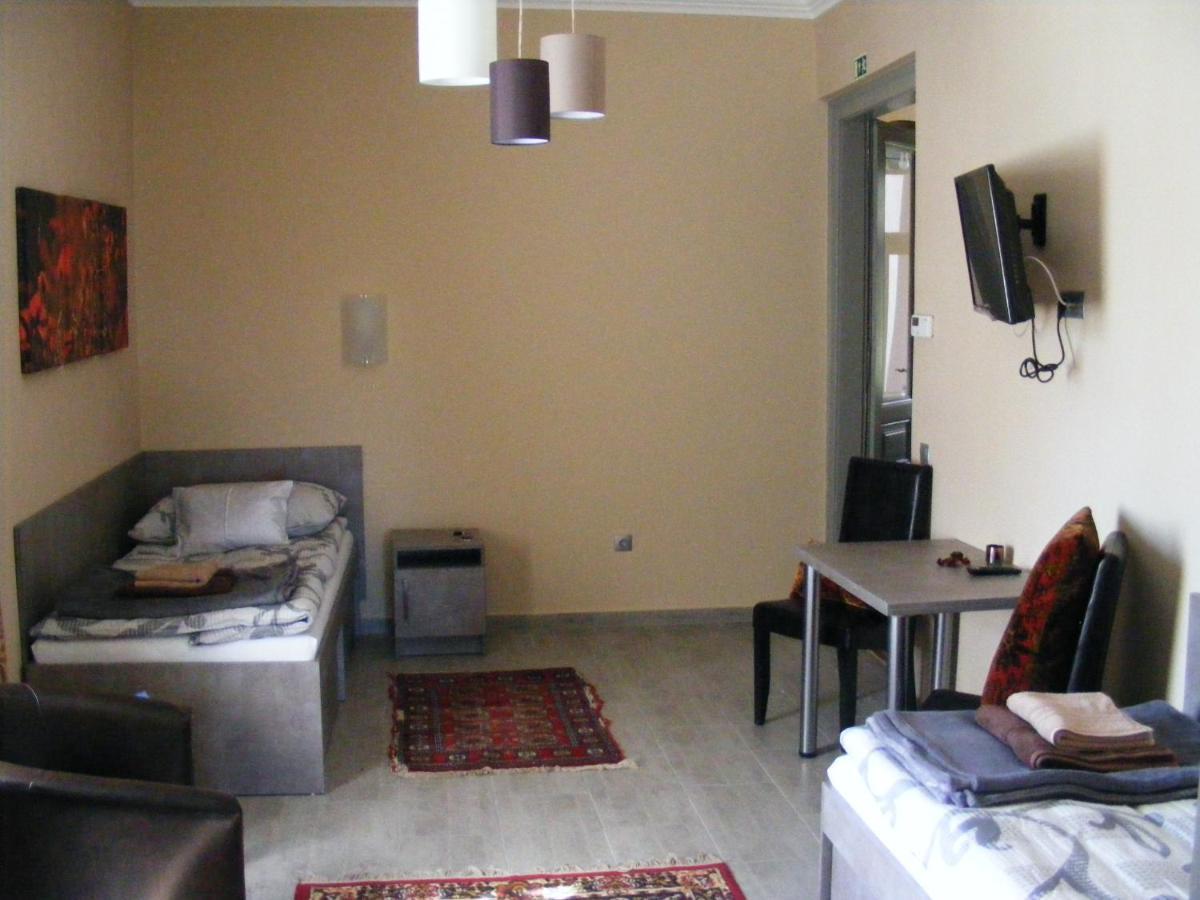 Ketbodonyi Apartments Exterior photo